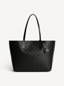 By Malene Birger Abigail charcoal 