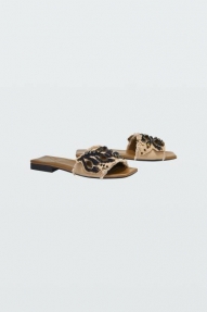 Dorothee Schumacher EMBROIDERED DREAMS sandalen - black on beige 