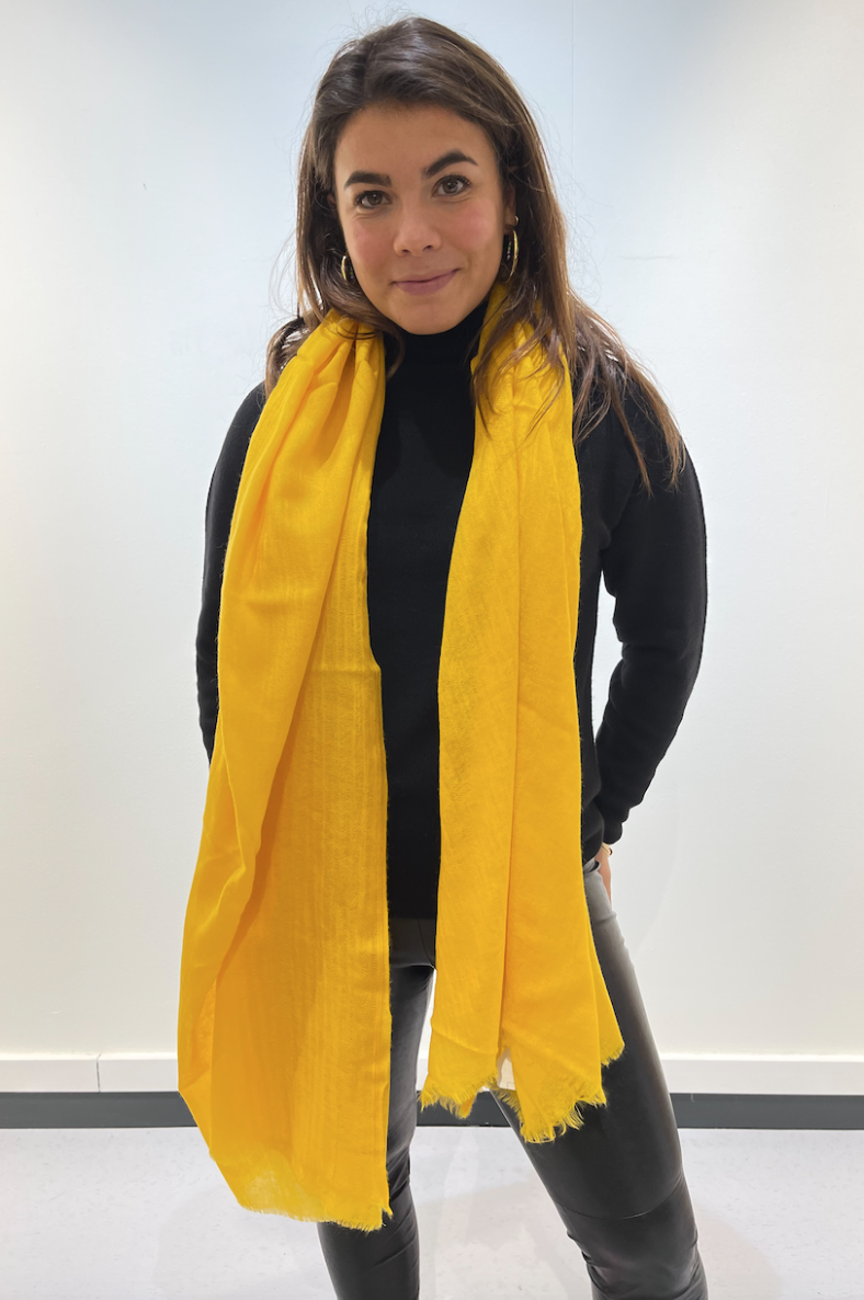Bianca van Leur Shawls CRISPYGAUZE geel 