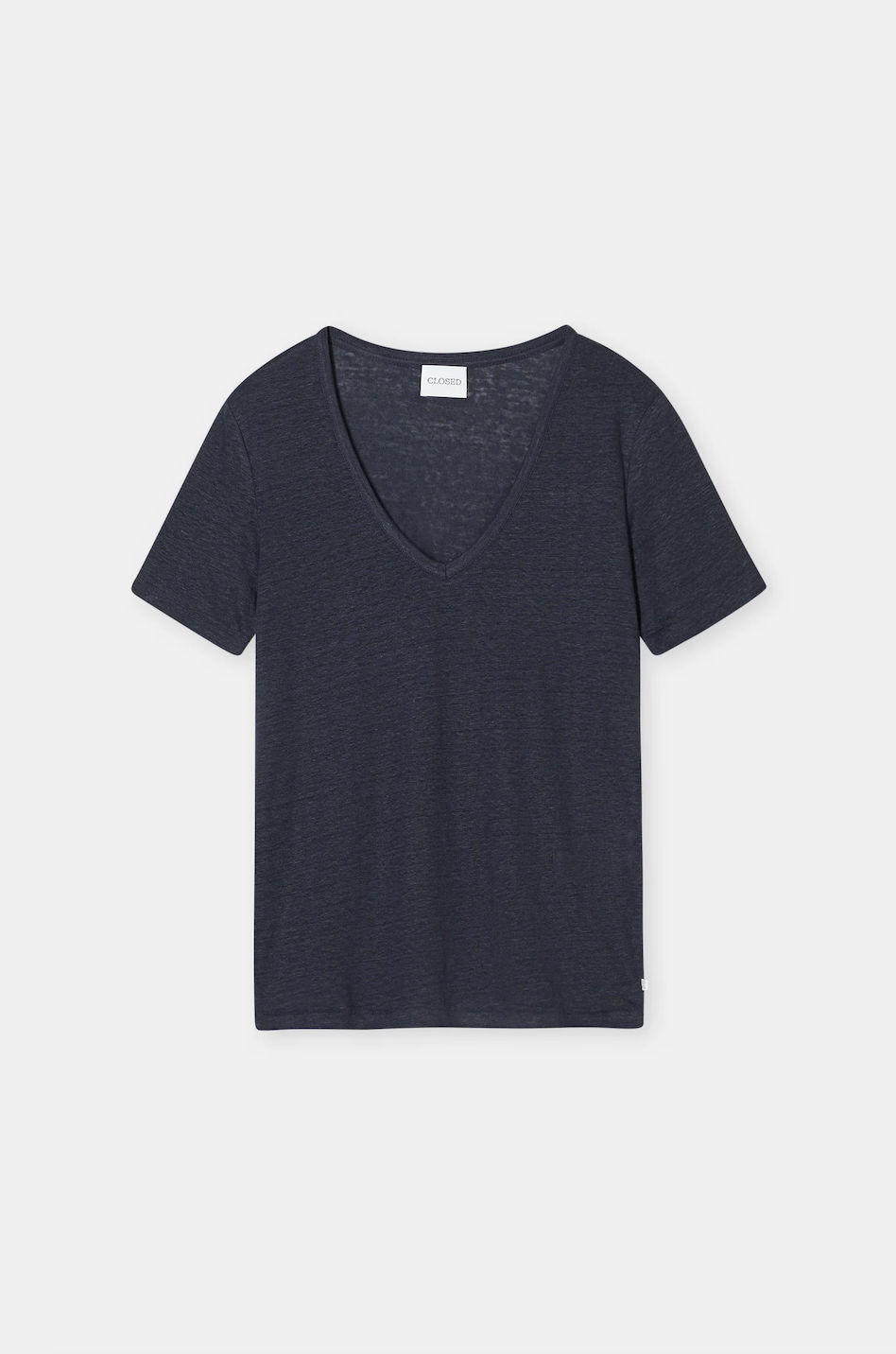 Closed V-neck dark night 