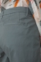 Closed Holden chino shorts - dusty pine bij Marja Lamme
