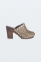 Dorothee Schumacher LUXURIOUS LIZARD clogs - cognac lizard bij Marja Lamme
