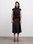 Ahlvar Gallery Hana satin skirt black bij Marja Lamme Fashion Amsterdam!