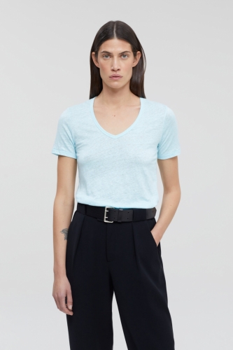 Closed V-neck Aquamarine 