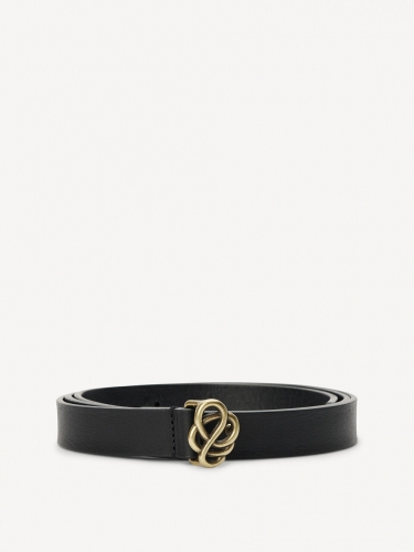By Malene Birger Ouma  black 