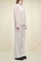 Dorothee Schumacher Bold volumes pullover medium creme bij Marja Lamme fashion Amsterdam!