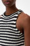 Closed Tank top black 