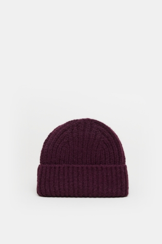 Closed Knitted hat Dark raisin red 