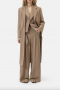 Closed Wes Hazel beige 