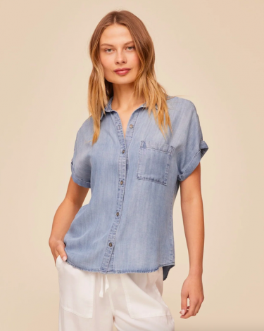 Bella Dahl Short sleeve botton down  denim 